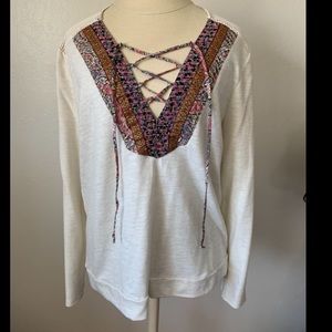 White Sweater with Waffle Back and Colorful Neck